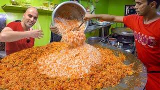 Indian Street Food Tour of Mumbai - INDIA'S BIGGEST SCRAMBLED EGG + BEST STREET FOOD IN MUMBAI