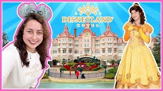 I Stayed at the DISNEYLAND HOTEL in Paris | Room Tour, Breakfast & MORE! Disneyland Paris 2025