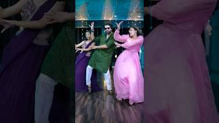 Shaky #shaky #bhojpuri #groupdance #ytshorts #shorts #trending #bhojpurisong #trending
