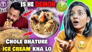 CHOLE BHATURE ICE CREAM | Ye khane se acha GOBAR kha lo |
