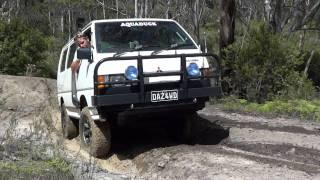 Mitsubishi l300 4wd van blue mountains