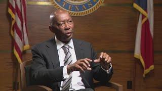 Houston Mayor John Whitmire announces death of former mayor, current U.S. Rep. Sylvester Turner