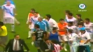 Puebla vs Chivas de Guadalajara Bronca 090609.wmv