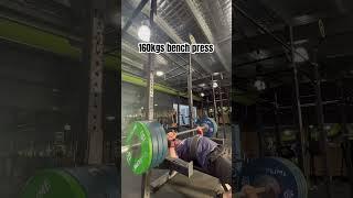 160kgs bench press