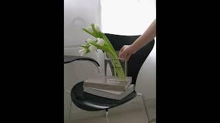 Book Vase, Clear Acrylic Book Shaped Vase, Transparent Artistic and Cultural Flavor Decorative Vase