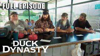 Duck Dynasty: Si and the Guys Go for Donuts (S2, E10) | Full Episode