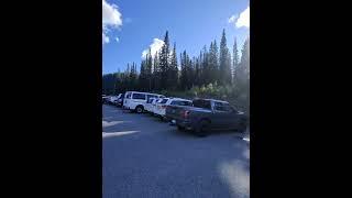 Kananaskis Lakes in Banff hike with friends #canada #alberta #kananaskis #hike