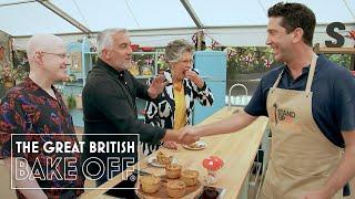 The One Where David Schwimmer Does Bake Off | The Great Stand Up To Cancer Bake Off