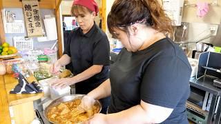 たこ焼き２個１５０円。母娘で営む地元密着たこ焼き屋の１日に密着丨Street Food in Japan: Takoyaki