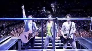 Jonas Brothers - isn't this love insane?