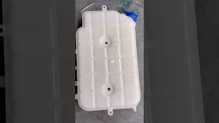 Fg9804531503 Light Truck Plastick Water Tank Expansion Tank for Sinotruk Haoman H3 Light Truck Spare