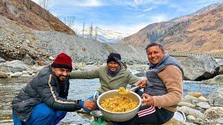 Enjoying Mix Vegetables Pulao at Riverside | Delicious Meal | Vegetarian Pulao Cooking in Village