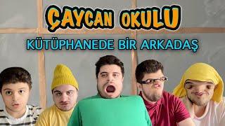 Kütüphanede bir arkadaş | ÇAYCAN OKULU