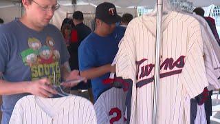 Twins Host Yard Sale Outside Target Field