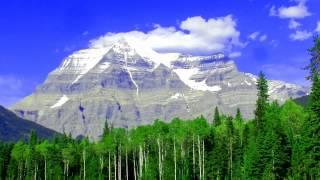 Time lapse of Mt Robson at 100x speed