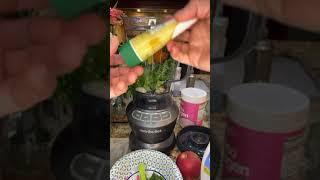 BEST GREEN SMOOTHIE PROTEIN SHAKE RECIPE, by Fitness Trainer JENNIFER NICOLE LEE, JNLVIP.com