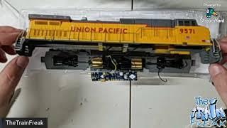 How to: Install Soundtraxx Tsunami2 Sound Decoder in an Athearn RTR GE C44-9W (Dash 9)