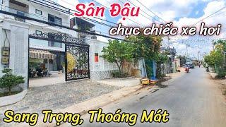 Ai Cũng Mơ Ước | Căn Biệt Thự có Sân Rộng Thoáng Mát | Mặt Tiền Xe Hơi gần cầu Ông Thìn, Bình Chánh