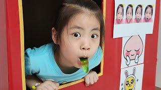 자판기에서 무엇을 팔아볼까요? 서은이의 메롱 장난감 교환 자판기 Seoeun made Nuh Boo Jelly Vending Machine