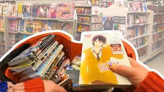 POV Manga Shopping with pals  @lyddiemoon & @Himeka_00  | Forbidden Planet, London UK