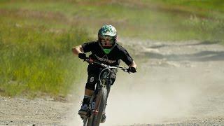 Absolutely Tearing up the Whistler Bikepark with Nico Vink!