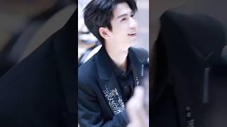 高清怼脸完全没在怕的！#张凌赫 #chinesedrama #cdrama #cpop #shorts