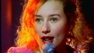 TORI AMOS   Doughnut song