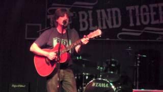 Peter May plays "I Am The Light" by Rev. Gary Davis.