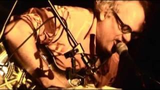 Eugene Chadbourne Roll over Berlusconi live at Elefante Rosso