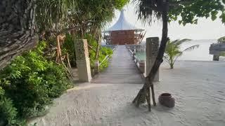 The Lighthouse Restaurant & Lounge, Baros Maldives Resort