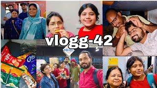 #vlogg-42 Family k sath kaha jaa rahe hai hum?? Deakhte rahiye. ab bohot sari khushiyaa aa rahi hai