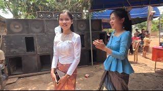 #สาวลาว ควงหนุ่มไทยไปงานแต่งในเขตชนบท​ รวมตัวยูทูปเบอร์​ไทยและลาว​ สนุกมากครับต้อนรับอย่างดี