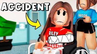 My Sisters BIG ACCIDENT In Roblox Brookhaven!!