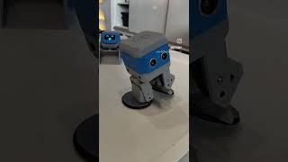 New Otto robot showing off, ninja humanoid #ottodiy #hprobots #arduino #3dprinting #hp