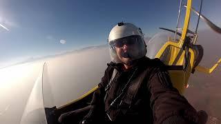 Autogiro Gyrocopter ELA Aviacion ELA07 -  Flight over Thermal Inversion