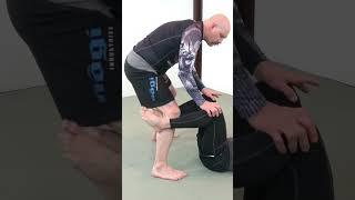 How to set up the heel hook submission by first threatening the knee cut guard pass