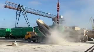 Astrakhan, a seaport. Loading corn onto the ship. Export from Russia. IEC.