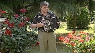 ACCORDION 🪗 "RADIOSO" (Waltz) Ruggero Passarini @Musicainballo (Garden)