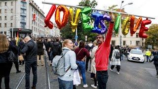 Pride festival na Slovensku vidí konkurenciu rally „rodinných hodnôt“.