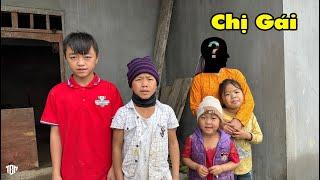 HOT: 4 Cháu Nhỏ Mồ Côi Bất Ngờ 2 Chị Gái tới thăm. Đếm tiền lia lịa, 6 chị em hội ngộ nồi mì nấu vội