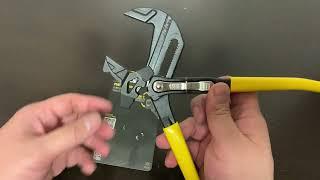 Klein Tools - Reversible Jaw Plier Wrench