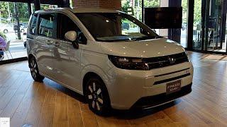 2025 Honda Freed e:HEV Hybrid / In-Depth Walkaround Exterior & Interior