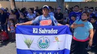 Salvadoreños en Los Ángeles muestran su apoyo a Nayib Bukele