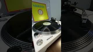 #vinyloftoday #techno #vinyloftheday #dj