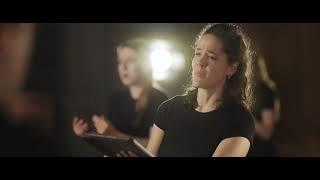 The Zurich Chamber Singers - Paul Mealor: The Light of Paradise, No. VIII (Offizielles Musikvideo)