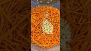 Морковь по-корейски с помощью готовой заправки