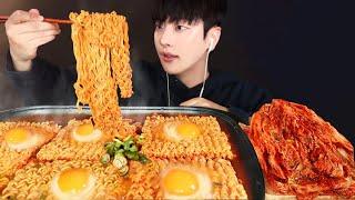 SUB)꼬들꼬들 맵칼한 열라면 먹방(ft. 김장김치) Spicy ramen noodles & Kimchi Mukbang asmr X + 대창덮밥 리얼사운드