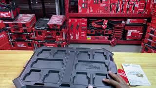 Beat Box! Milwaukee M18 PACKOUT Radio+Charger 2950-20