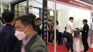 Boloni cùng các dòng cửa cánh kính, tủ cánh kính cường lực tại triển lãm nội thất 2022