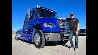 2023 Freightliner Laredo M2 106 (11N231922)